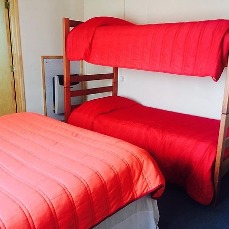 פואנטה ארנס Hostal Dona Irma מראה חיצוני תמונה