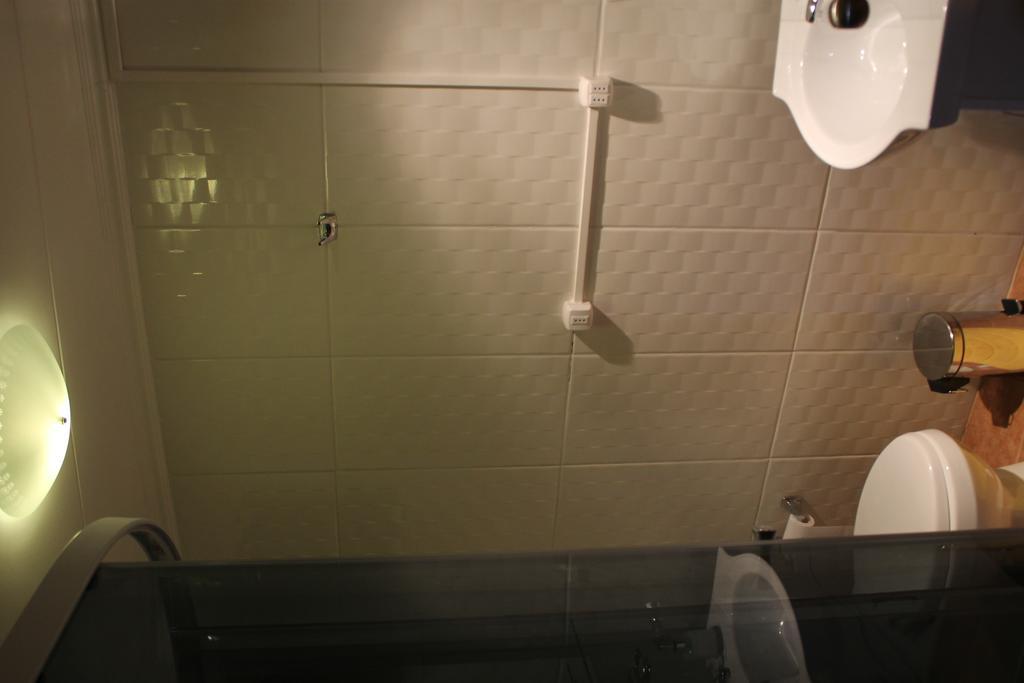 פואנטה ארנס Hostal Dona Irma חדר תמונה